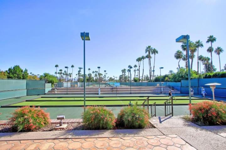 Private Country Club Condo On Awesome Golf Course! Palm Desert Ngoại thất bức ảnh